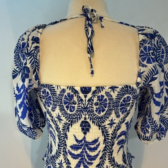 H&M blue patterned puff sleeve smocked sweetheart neckline top size medium - Picture 7 of 14